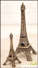 巴黎紀(jì)念品指南 精選埃菲爾鐵塔主題紀(jì)念品